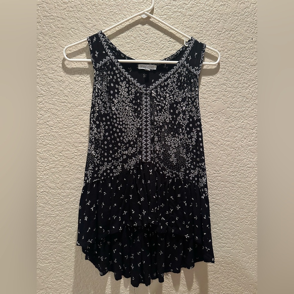 Boho Floral Tank — Like new